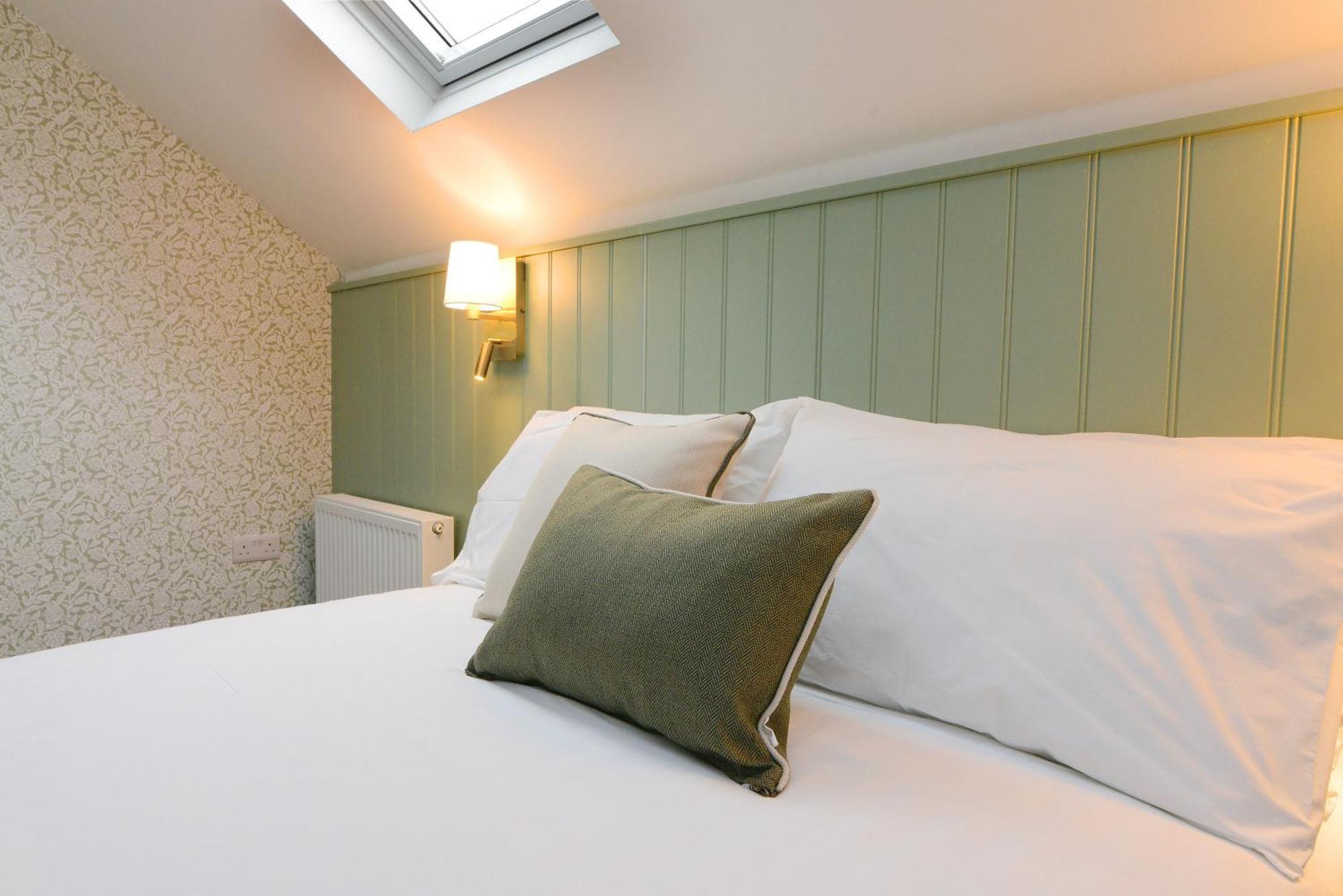 ゴールウェイ Urban Nest Townhouse Bed & Breakfast エクステリア 写真
