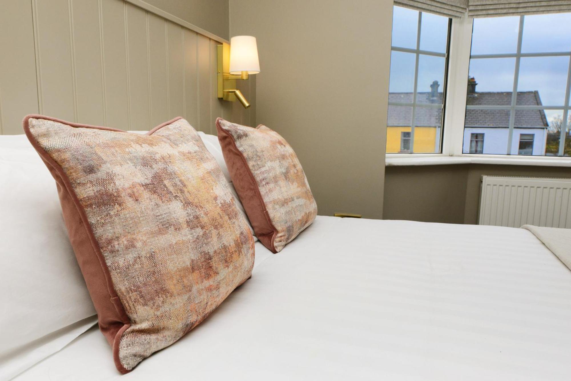 ゴールウェイ Urban Nest Townhouse Bed & Breakfast エクステリア 写真