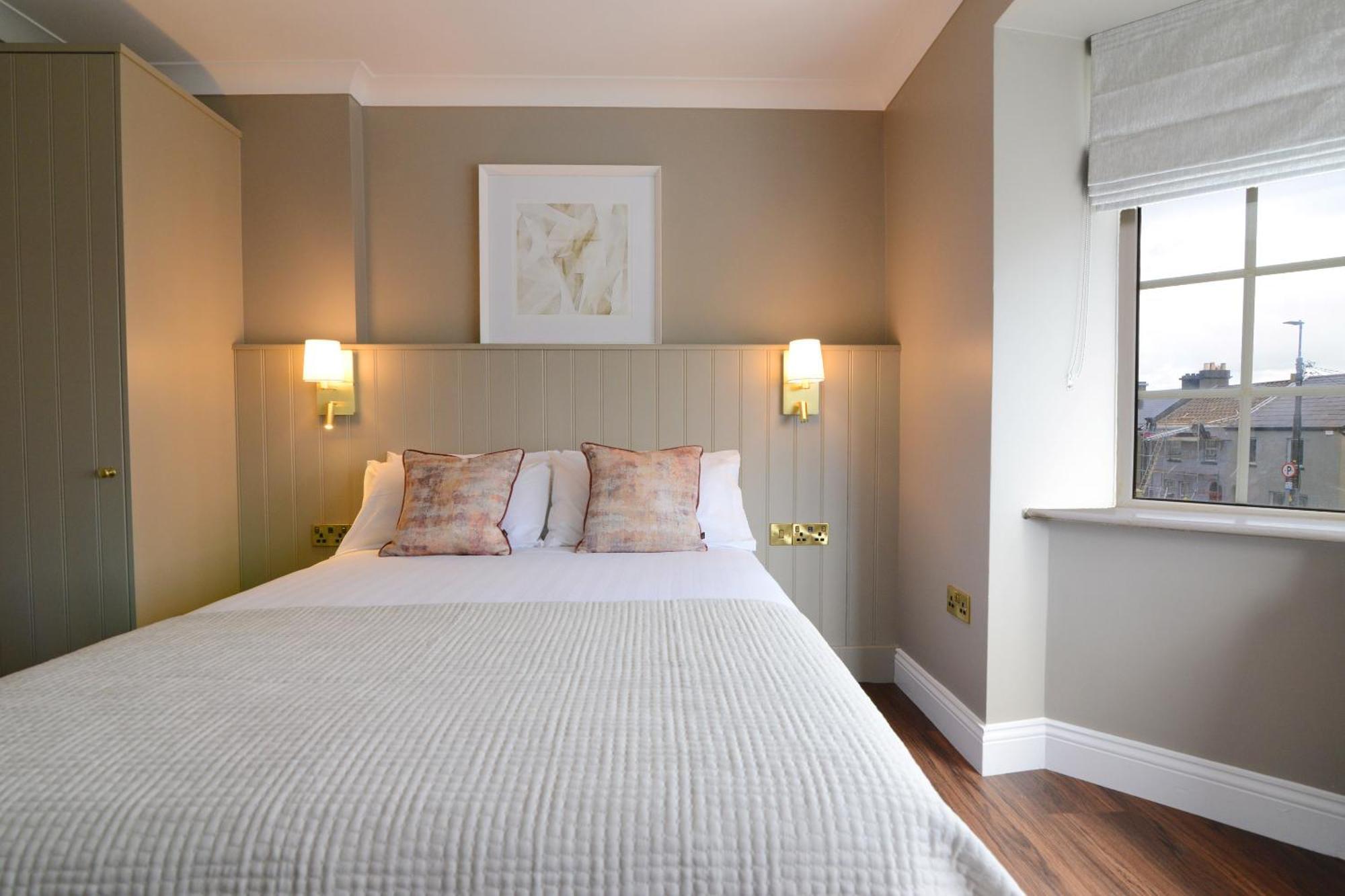 ゴールウェイ Urban Nest Townhouse Bed & Breakfast エクステリア 写真